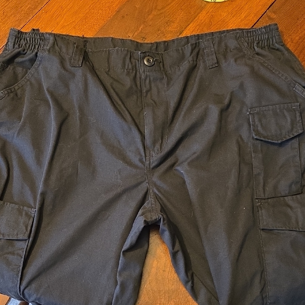 NWOT Propper Mens 44 X 30 Black Cargo Pants